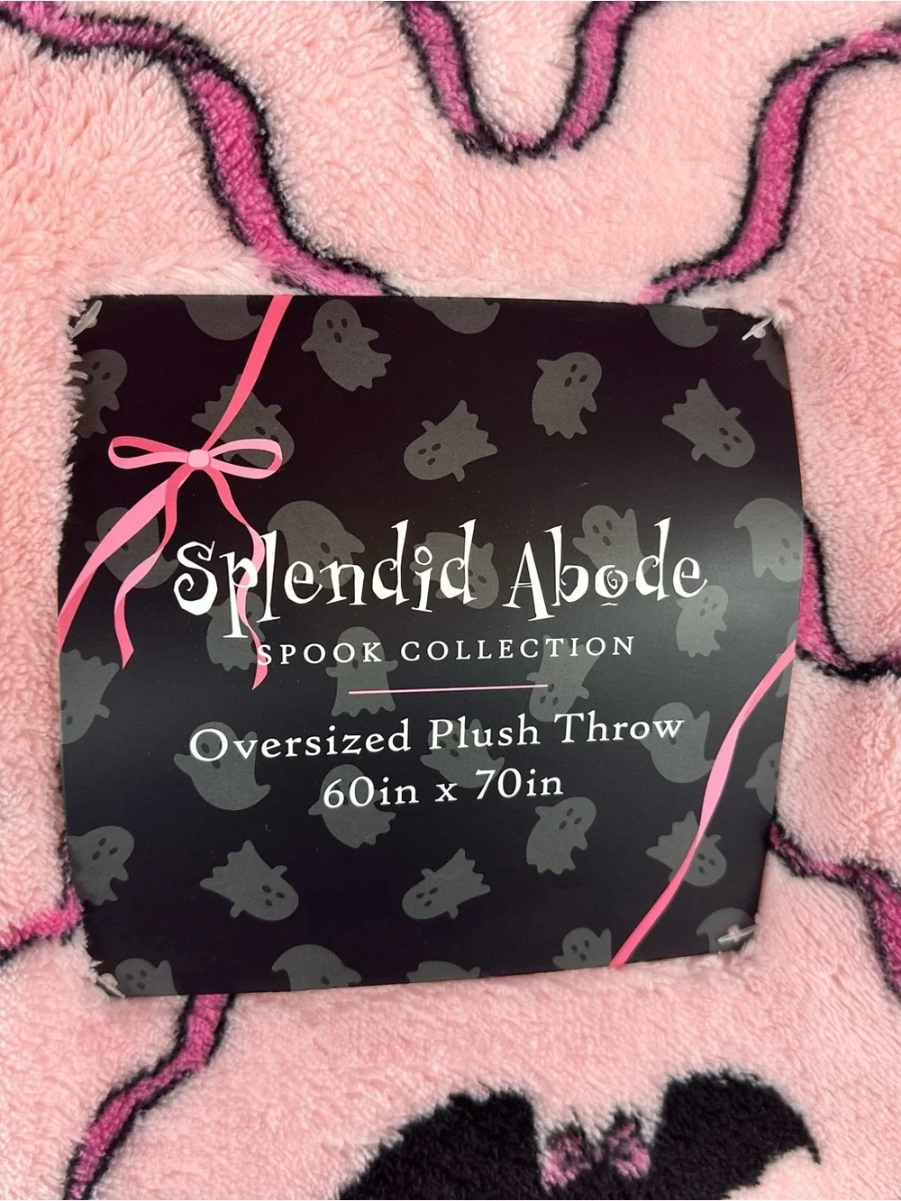 NWT Splendid abode Pink Ghost Bat Plush Throw Blanket Halloween whimsigoth